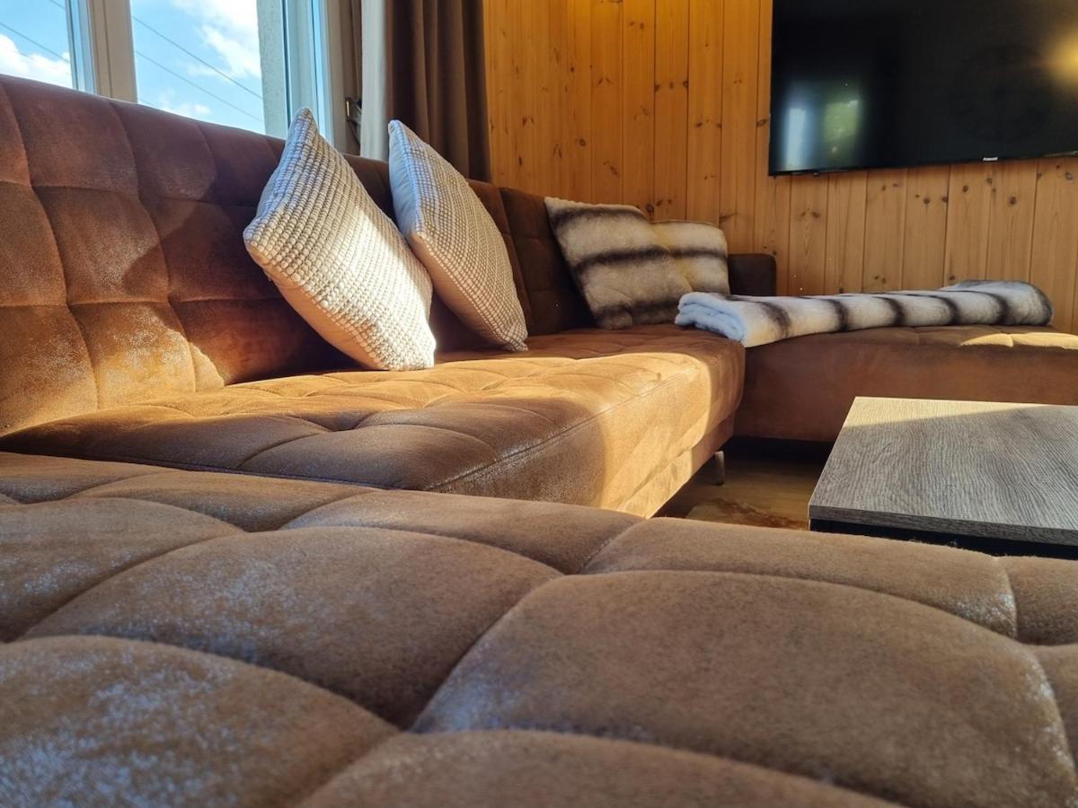 דיסנטיס Alpine Retreat & Sauna מראה חיצוני תמונה