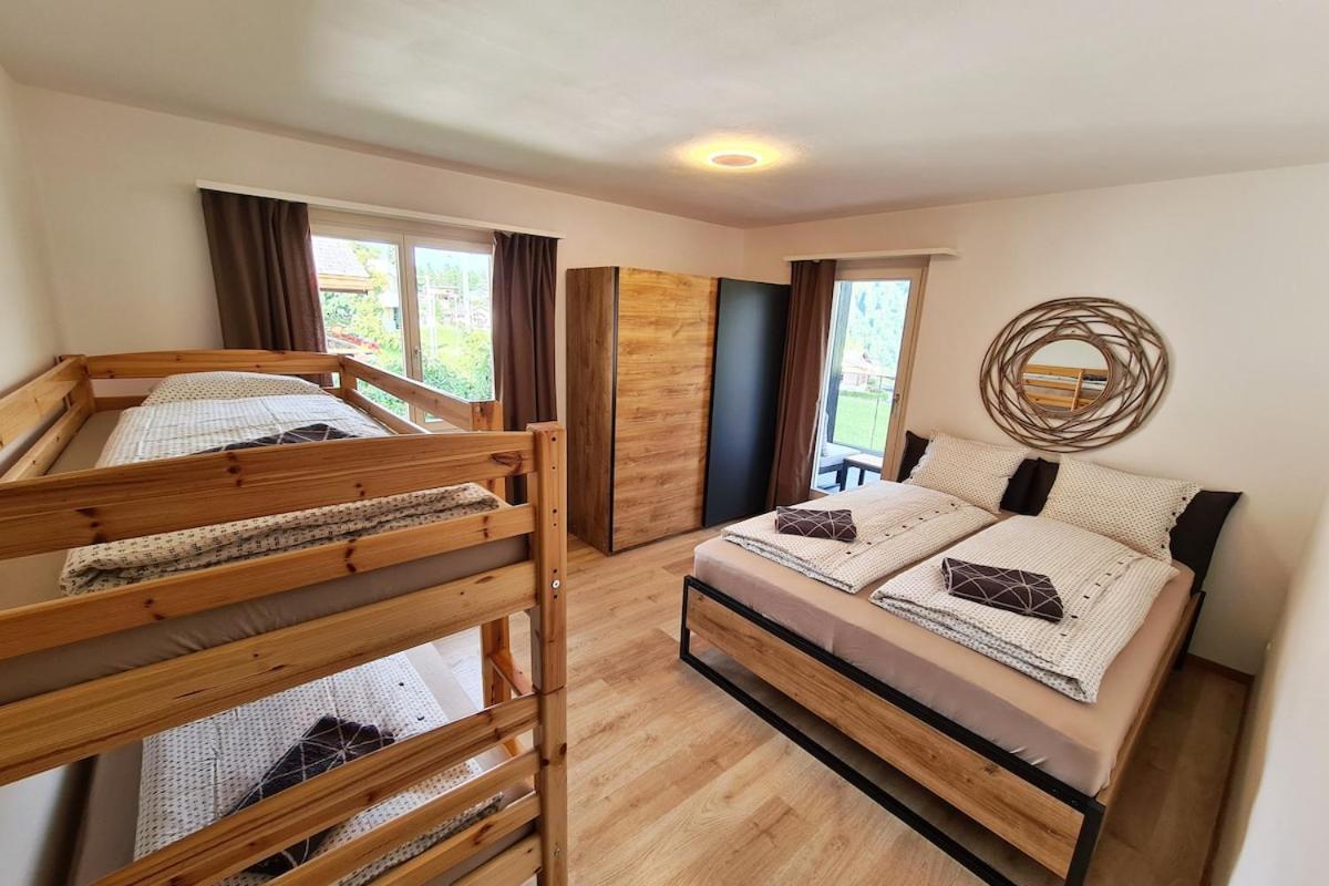 דיסנטיס Alpine Retreat & Sauna מראה חיצוני תמונה